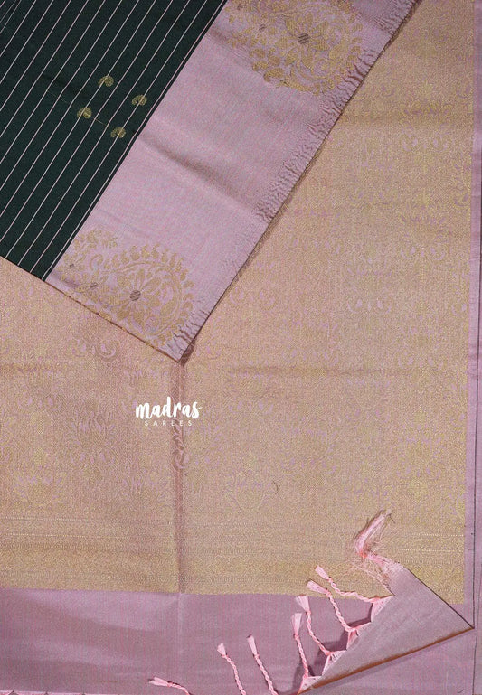 Royal Deep Green - Hamsavalli – Soft silk with stripes weaving mango small border rich pallu