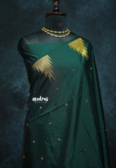 Deep Green - Hamsavalli – Soft Silk Elegance saree with temple weaving rich pallu