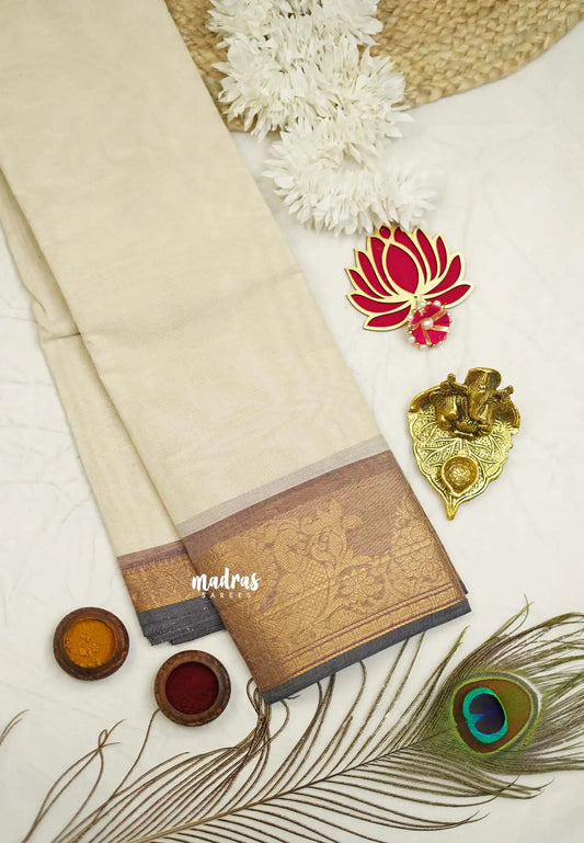 Classic Kanchi cotton half white color with mayil border