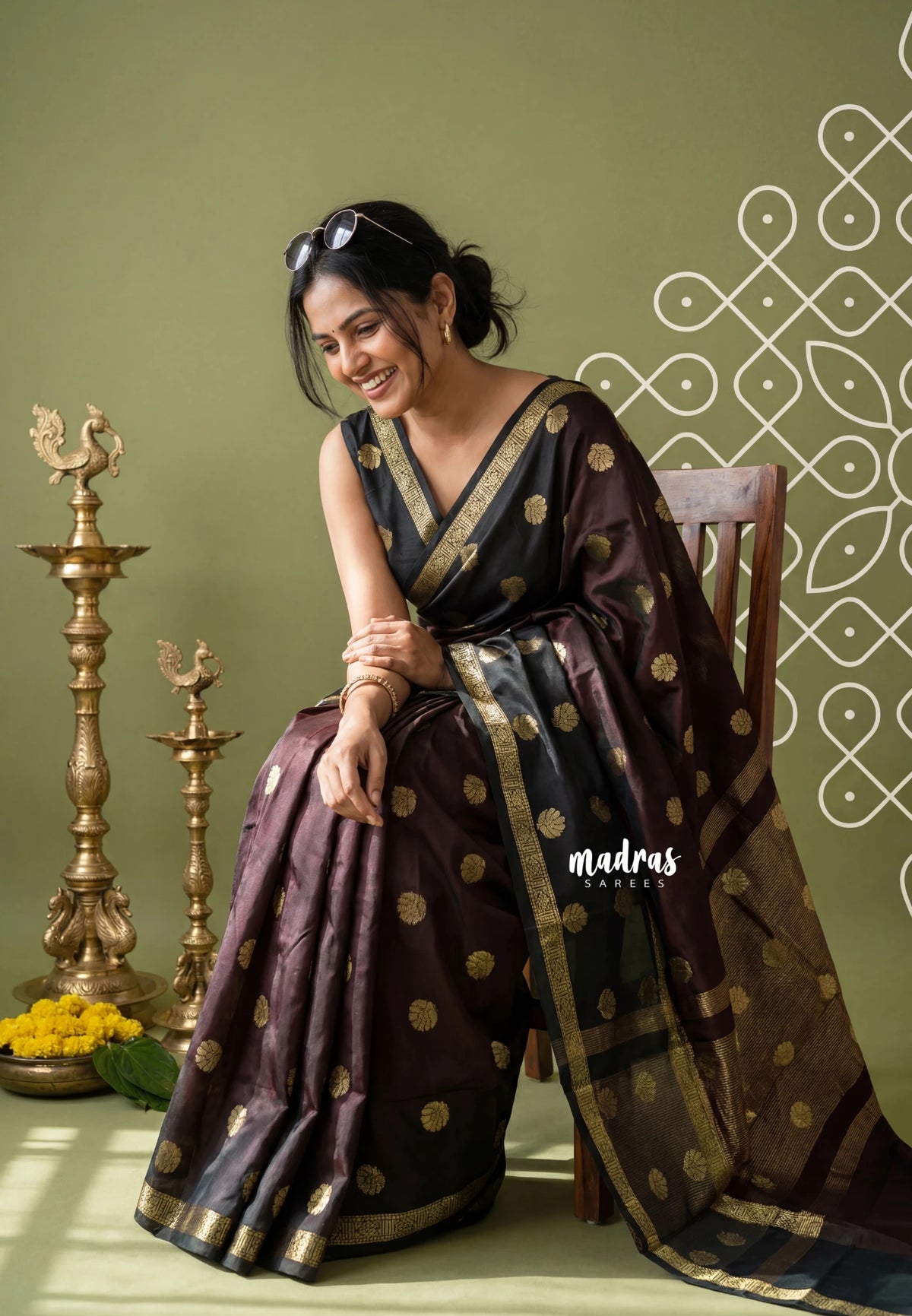 Dual Shade Midnight Maroon - Kanimozhi - Soft Silk Saree Rettapet Border with Floral Buttas - Best for Small Functions