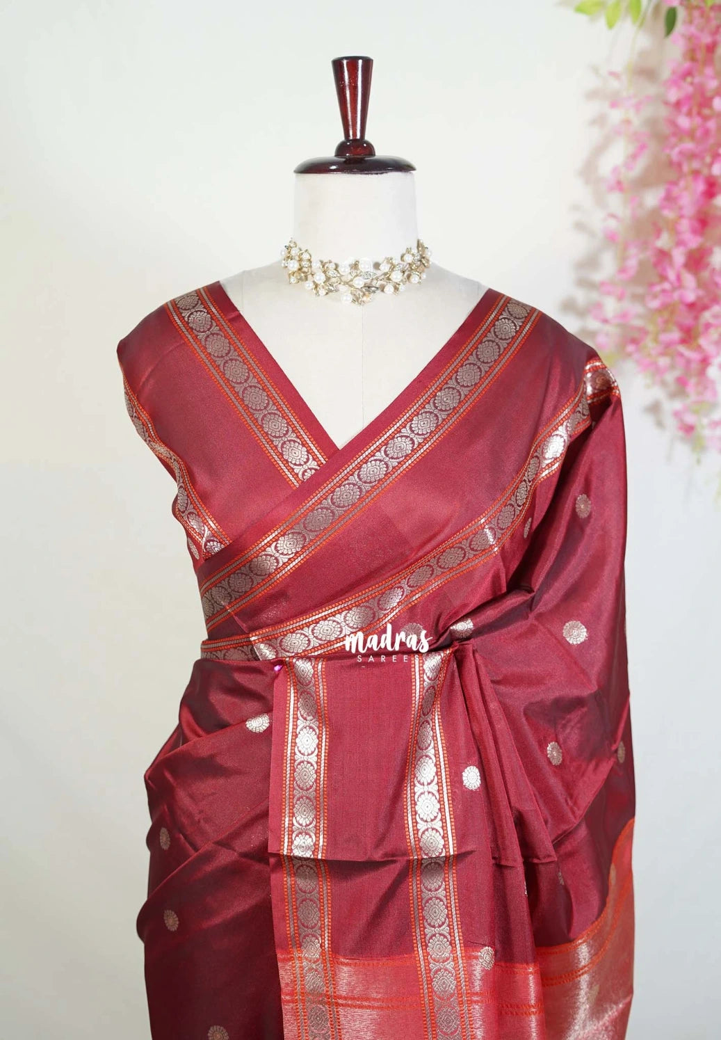 Brick Maroon - Kanimozhi - Soft Silk Saree with Rettapet Border and Buttas - Best for Pooja Funtions | Temple Visit