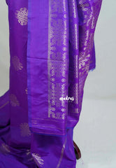 Dual Shade Magenta Purple - Kanimozhi - Soft Silk with Kolam Weaving Body and Rich Pallu - Best for  Pooja Functions