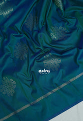 Dual Shade Teal Blue - Kanimozhi - Soft Silk with Kolam Weaving Body and Rich Pallu - Best for  Pooja Functions