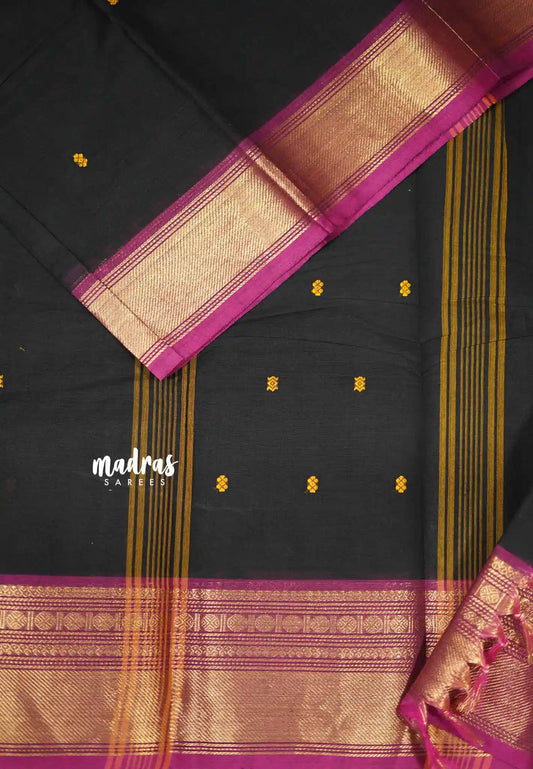 Karthigai silk cotton small rudraksham bavanji border - Black