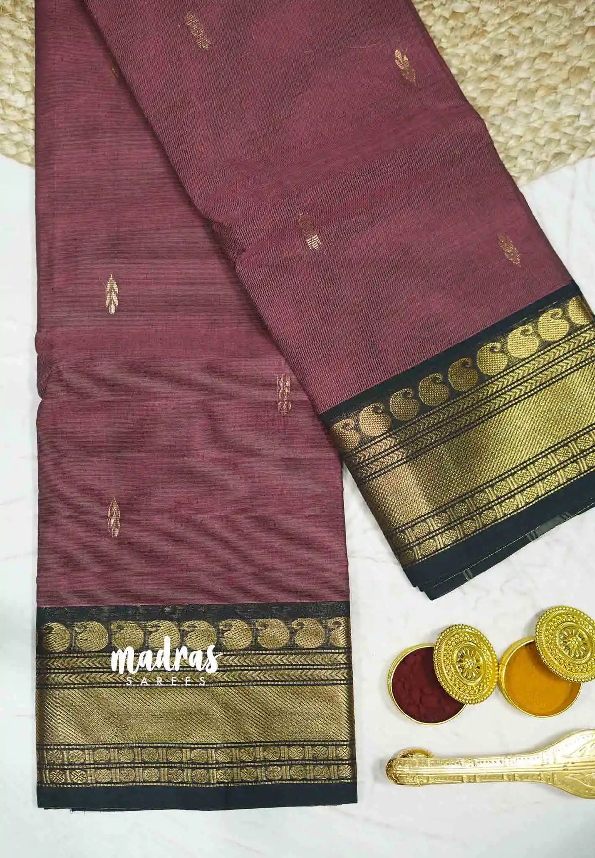 Karthigai silk cotton bavanji mango border - Onion pink