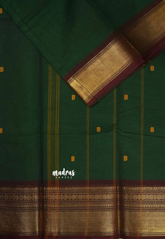 Green - Karthigai silk cotton Saree Bavanji and Rudraksham border with buttas