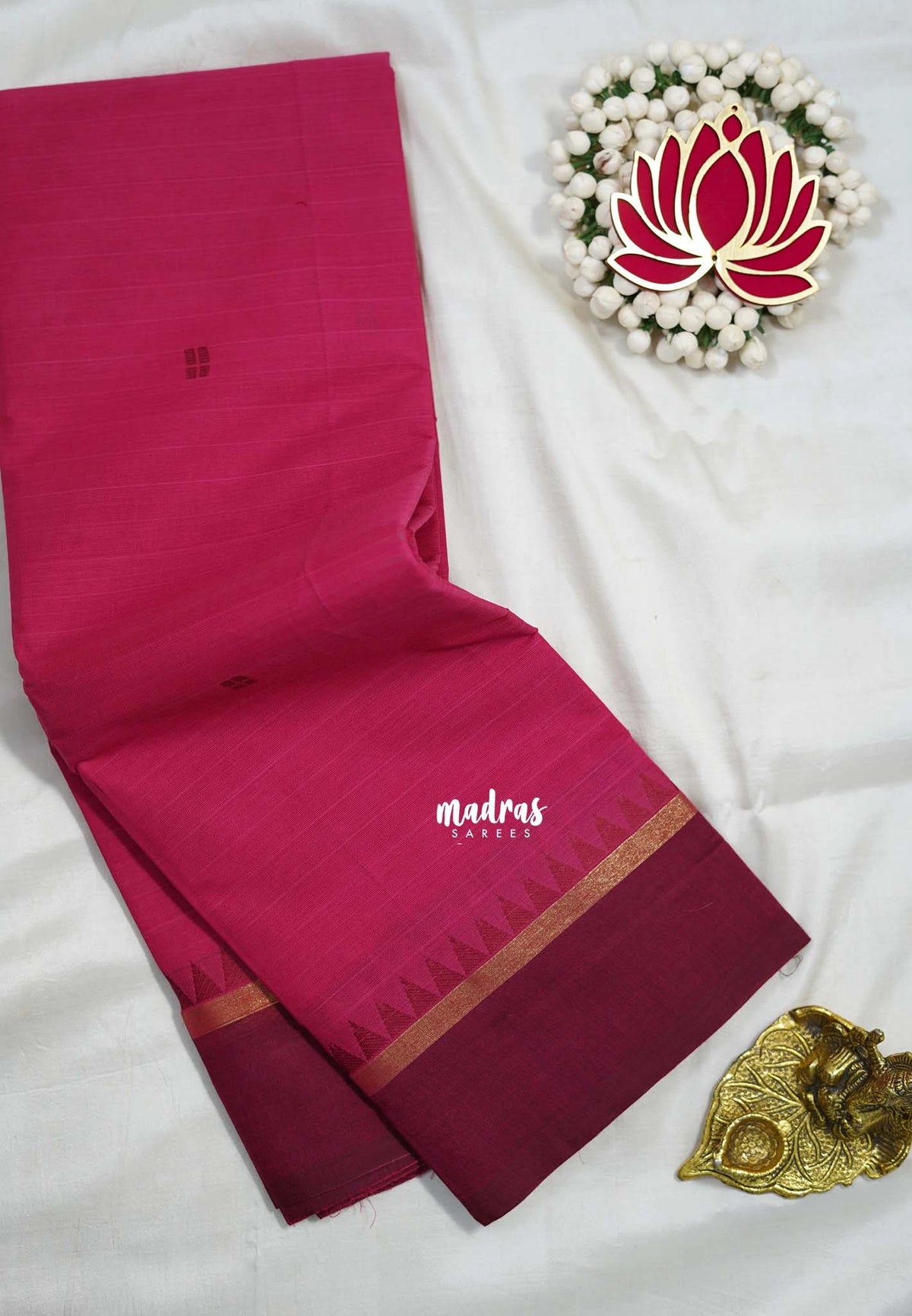 Queen's Pink - Karthigai silk cotton Saree Skirt Border with Buttas - Best for Wedding Functions
