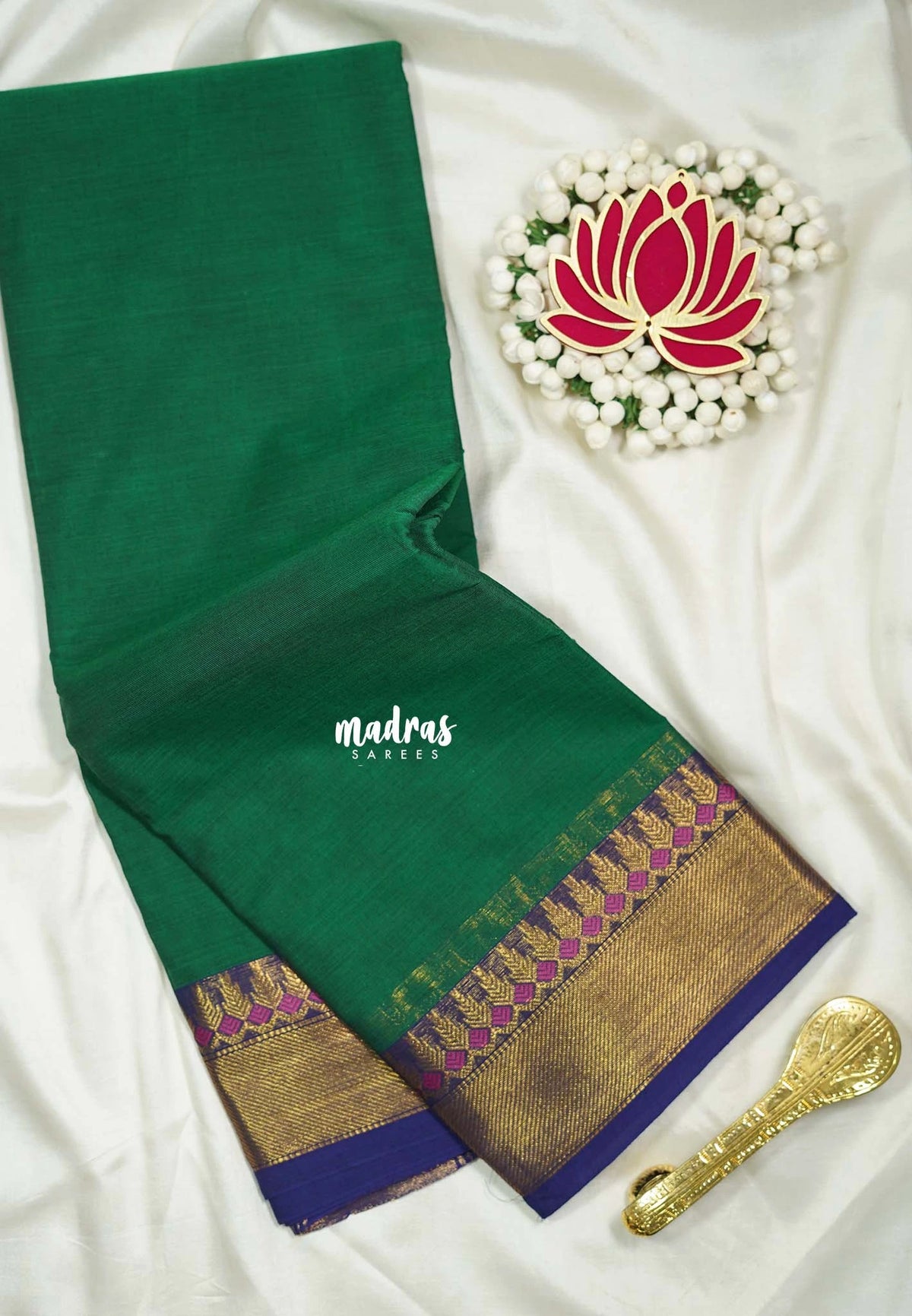 Classic Green - Karthigai silk cotton plain body with getti border - Best for Temple Visit