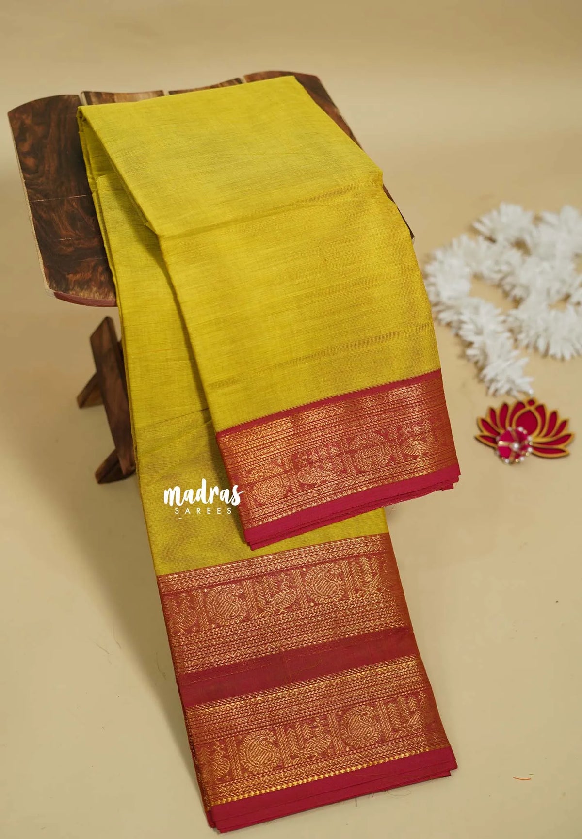 Greenish Yellow - Karthigai silk cotton plain body annam and mango border