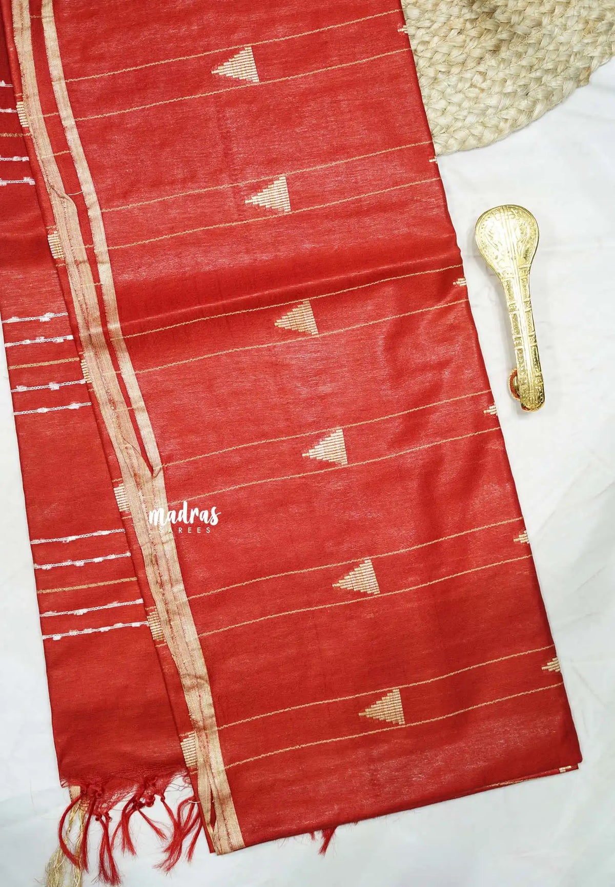 khadi silk with thread buttas and tiny border - Chilli red