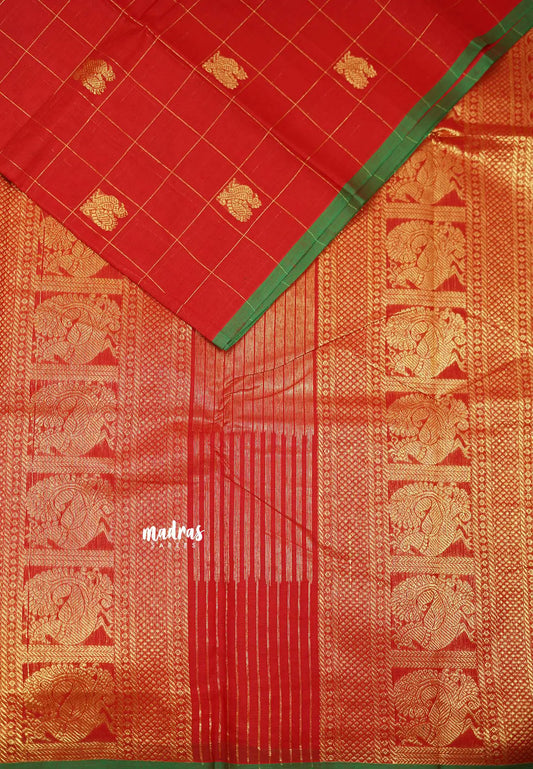 Korvai silk cotton Checks With annam Buttas Chilli Red