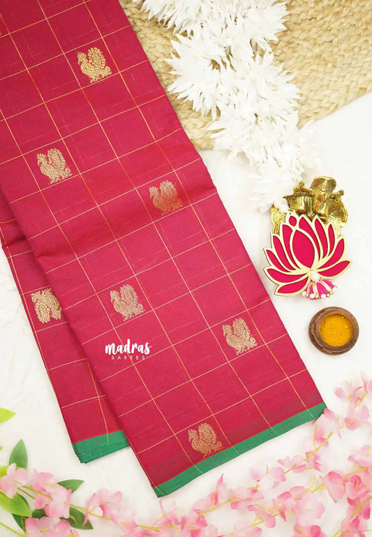 Korvai silk cotton Checks With annam Buttas - Reddish pink