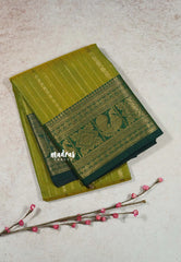 Mehndi Green - Korvai silk cotton rich pallu With vaira oosi body