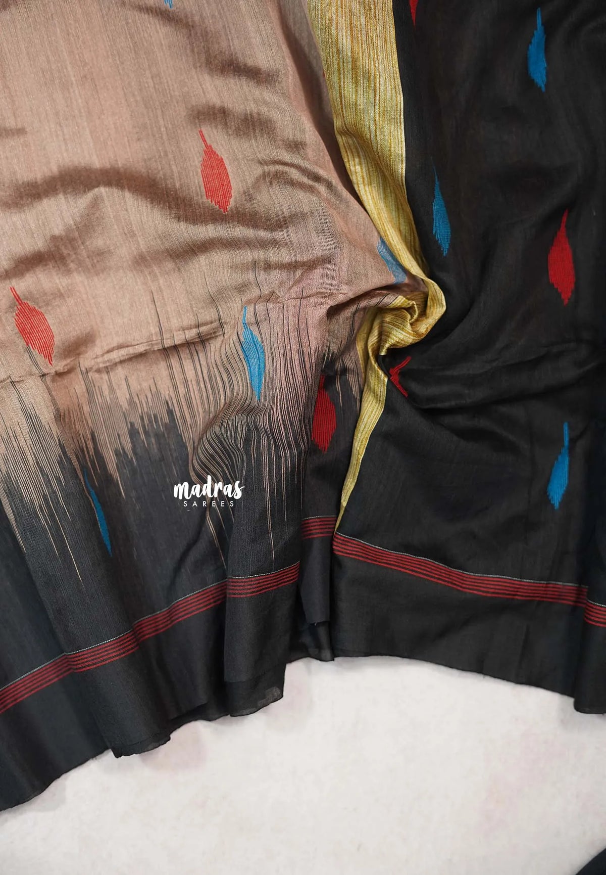 Maheswari - lightweight cotton silk with border - Soft Amber (assorted buttas)