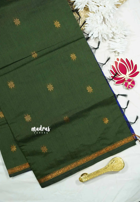 Deep green - Maheswari - Premium lightweigt cotton silk with contrast pallu and blouse