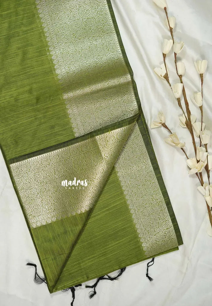Olive Green - Maheswari - Lightweight cotton silk saree grooves with small mango getti border  - Perfect for Small Functions