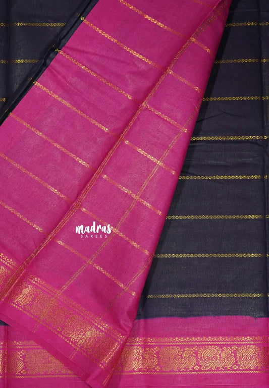 Dark Jamun with pink - Margazhi - Madurai Sungudi velthari pattern peacock1 border