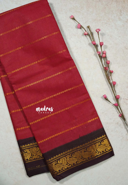 Brick red with brown - Margazhi - Madurai Sungudi velthari pattern peacock 2 border