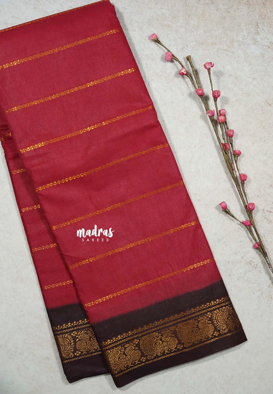 Brick red with brown - Margazhi - Madurai Sungudi velthari pattern peacock 1 border