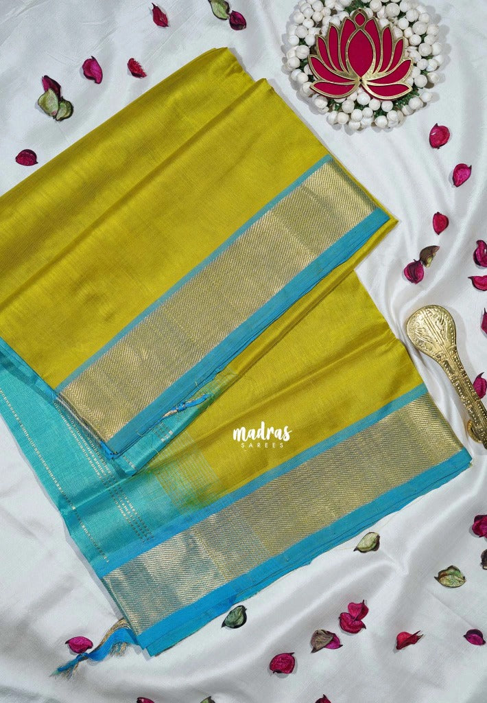 Shiny Yellowish Green - Meenakshi - Light Weight Pure Silk Cotton Saree Plain with Getti Border Contrast Pallu and Blouse - Perfect for Wedding Functions