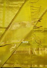 Arakku Maroon - Meenakshi - Light Weight Pure Silk Cotton Saree Big Checks with Annam Skirt Border Contrast Pallu and Blouse - Perfect for Wedding Functions