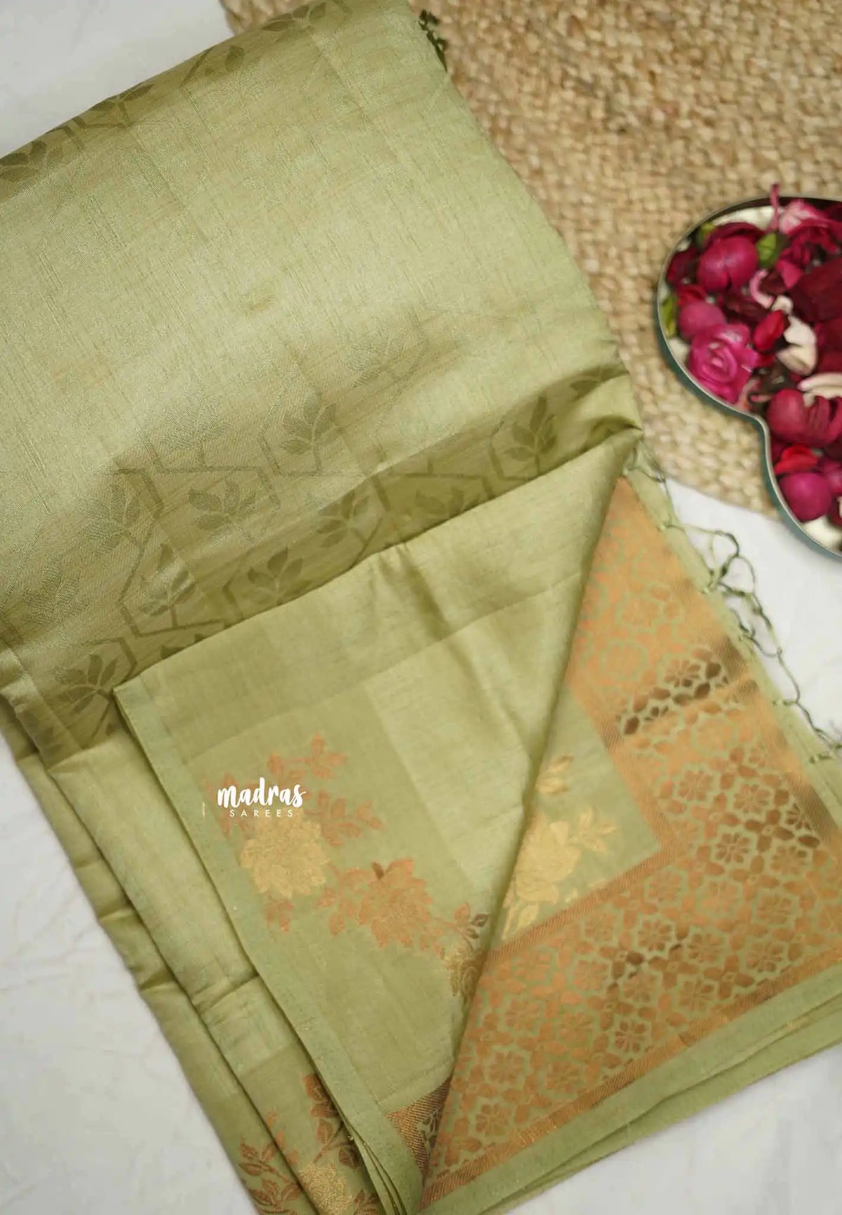 Raaga - Lightweight Semi tussar with Full weaving Rose border - Pastel Green