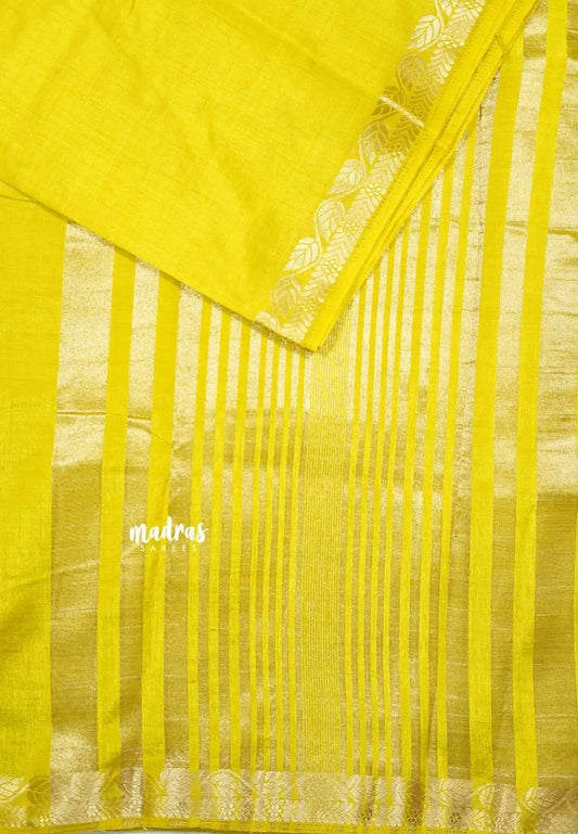 Greenish yellow - Lightweight Semi tussar saree wtih leaf border - Raaga