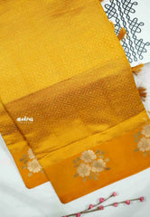 Raaga - Lightweight Semi tussar self weaving body floral border rich pallu - Yellow