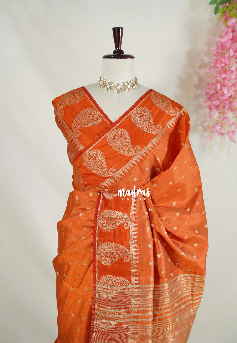 Dual shade Rust Orange - Raaga - Lightweight Semi Tussar Saree with Mango Border and Buttas - Best for Wedding Functions