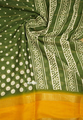 Amala - Retro Crepe silk with polka dots with rettapet border - Green with yellow border