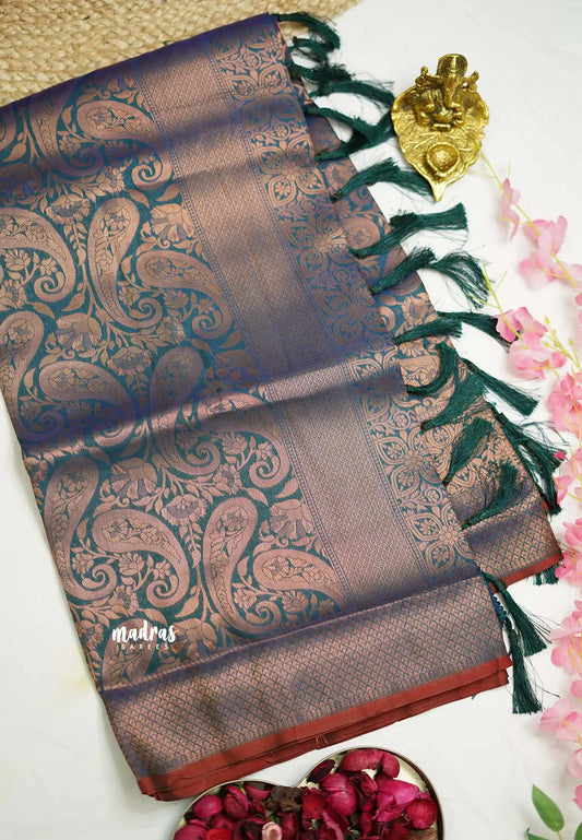 Semi Soft silk saree with mango motif Dual shade Peacock Blue - Kanimozhi