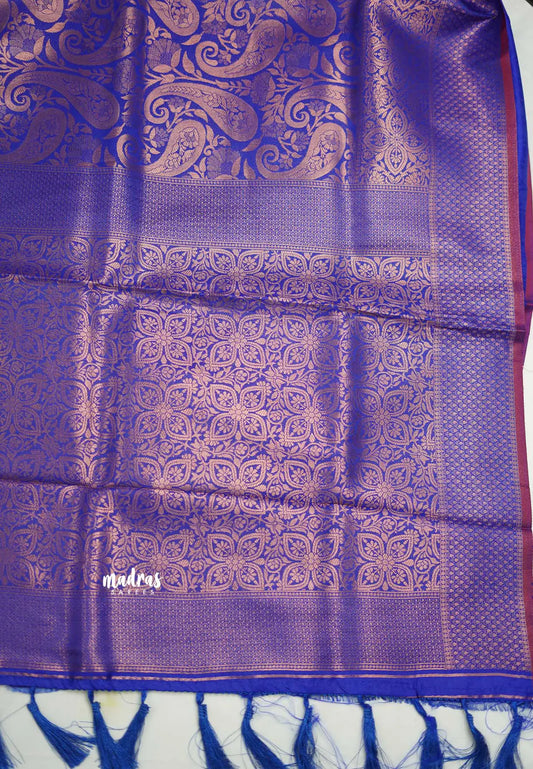 Semi Soft silk saree with mango motif Dual shade MS Blue - Kanimozhi