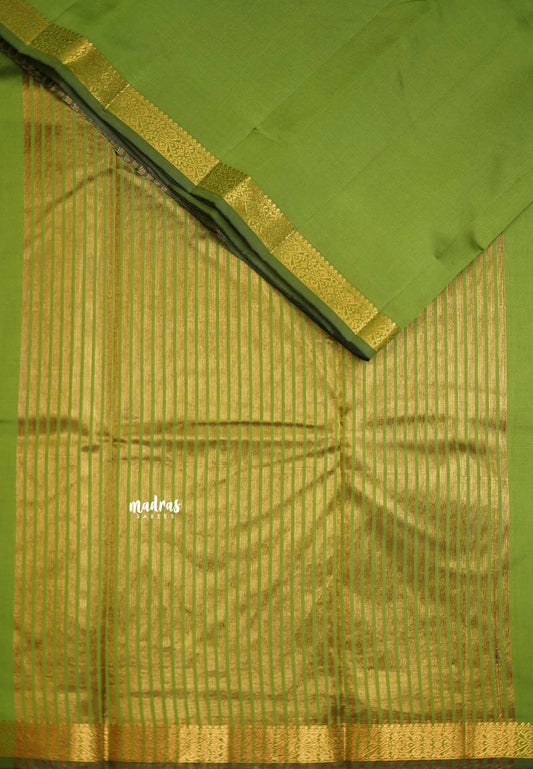 Raaga - Lightweight plain Semi tussar saree wtih small border - Leafy green