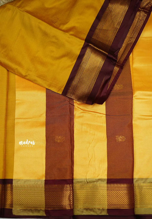 Sico Gadwal golden yellow with maroon border