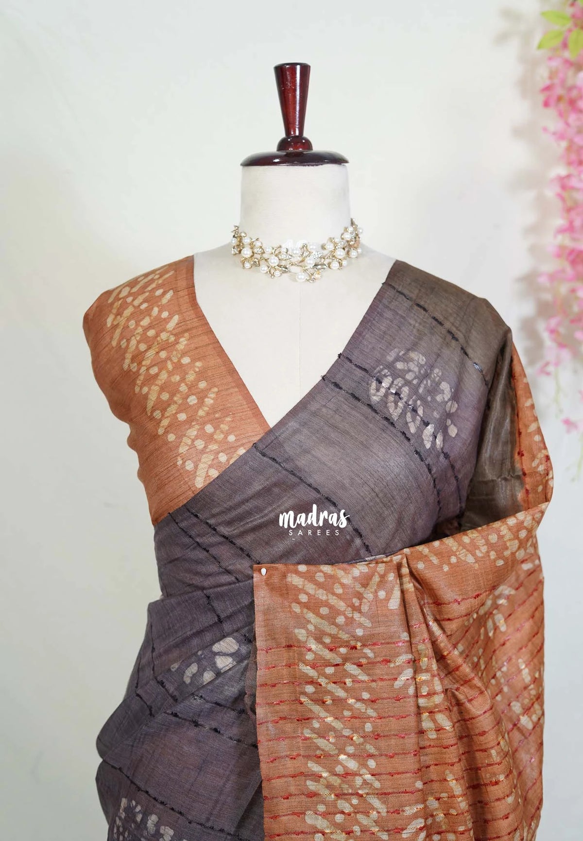Muted Dark Chocolate Brown - Sithara - Tussar Saree Thread Line Weaving Body with Contrast Pallu and Blouse - Best for Office Wear