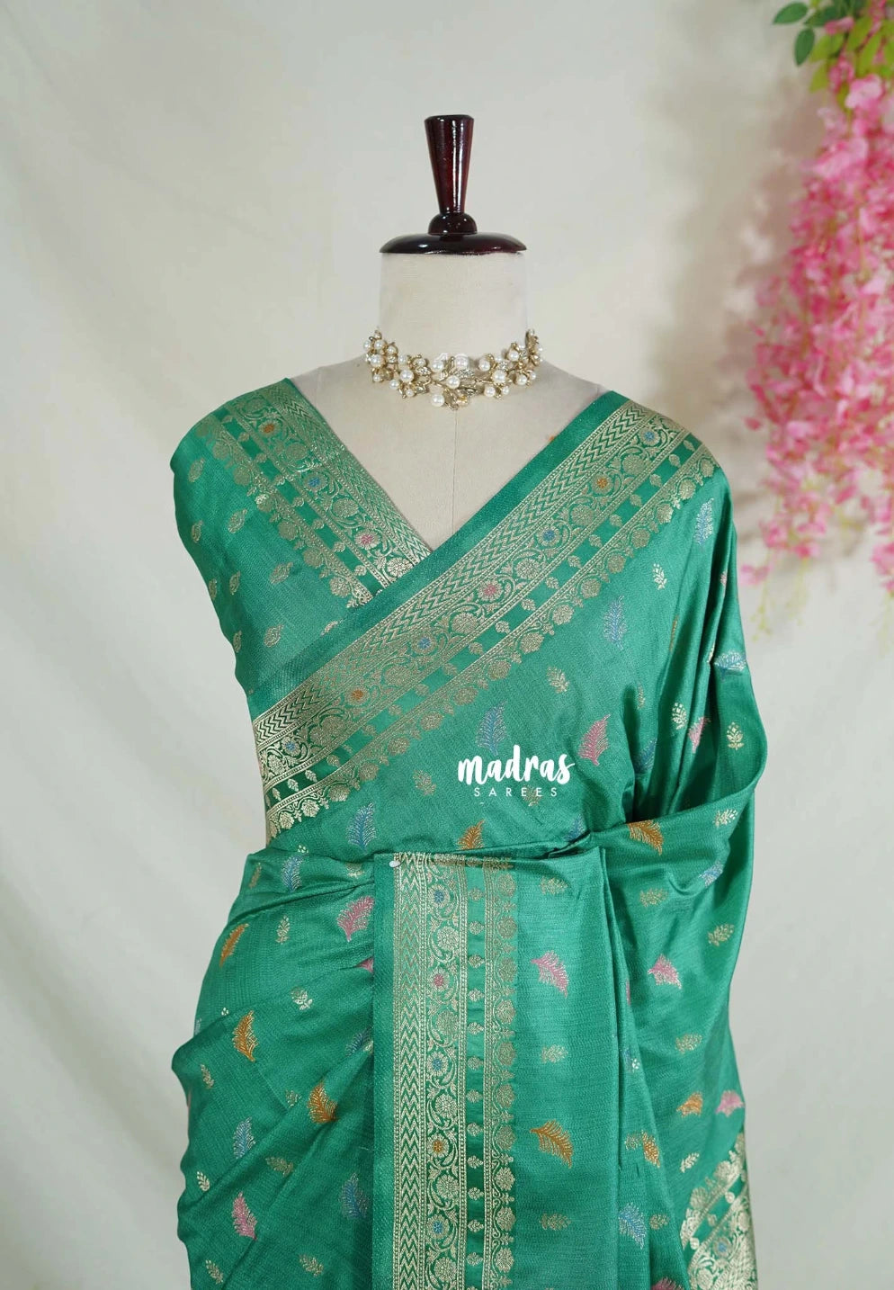 Peacock Green - Sowbhagya Gift Silk – Matka Raw Silk Saree with Rich Weaving Pallu - Best for Diwali Festive | Temple Visit