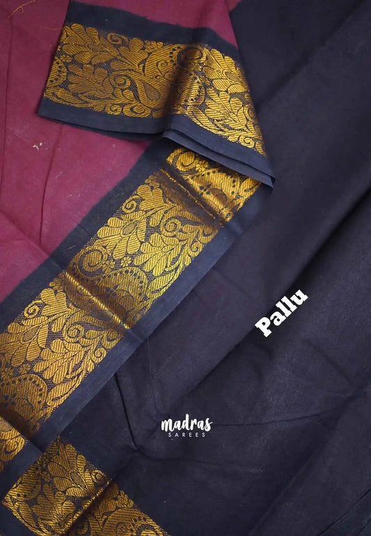 Margazhi Sungudi plain with traditional zari border - Magenta with Blue border