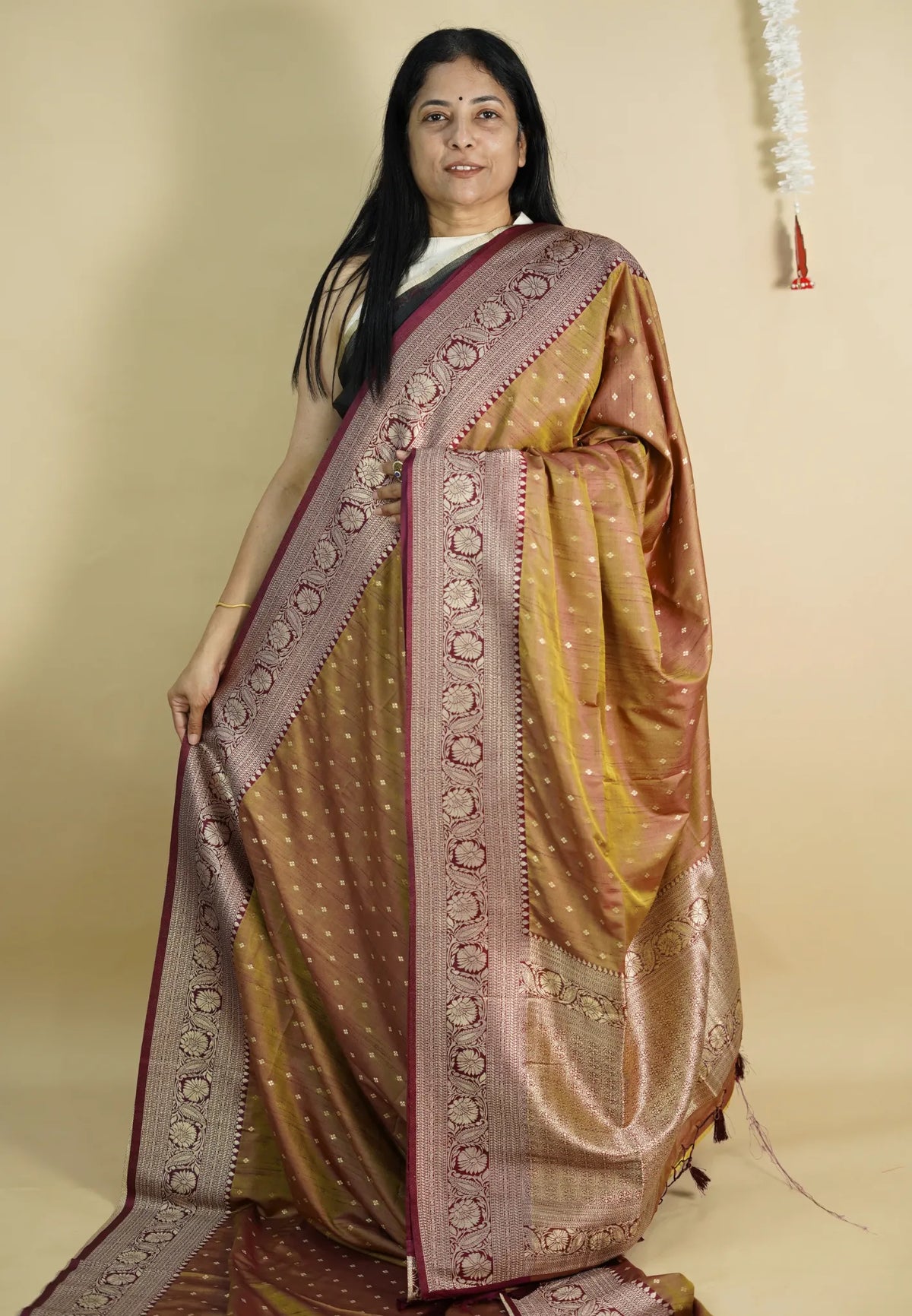 Dual Shade Mustard Yellow - Thendral - Kanchi soft silk with Floral border