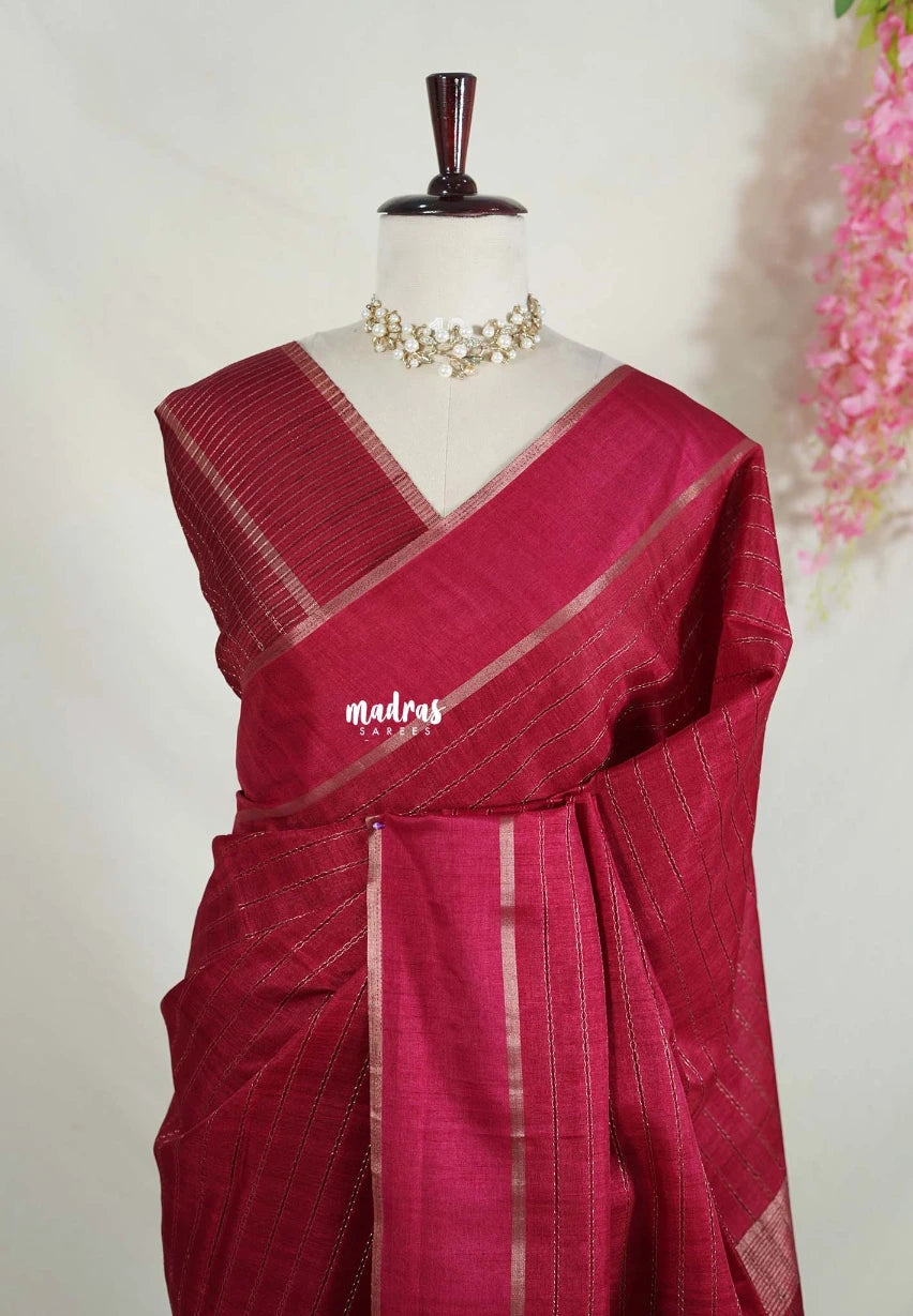 Pinkish Maroon - Vadhanam - Jute Tussar Silk Saree Horizontal Chain Stripes with Plain Border - Best for Small Functions