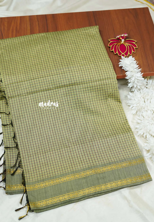 Dry elachi - Vintage Gadwal silkcotton