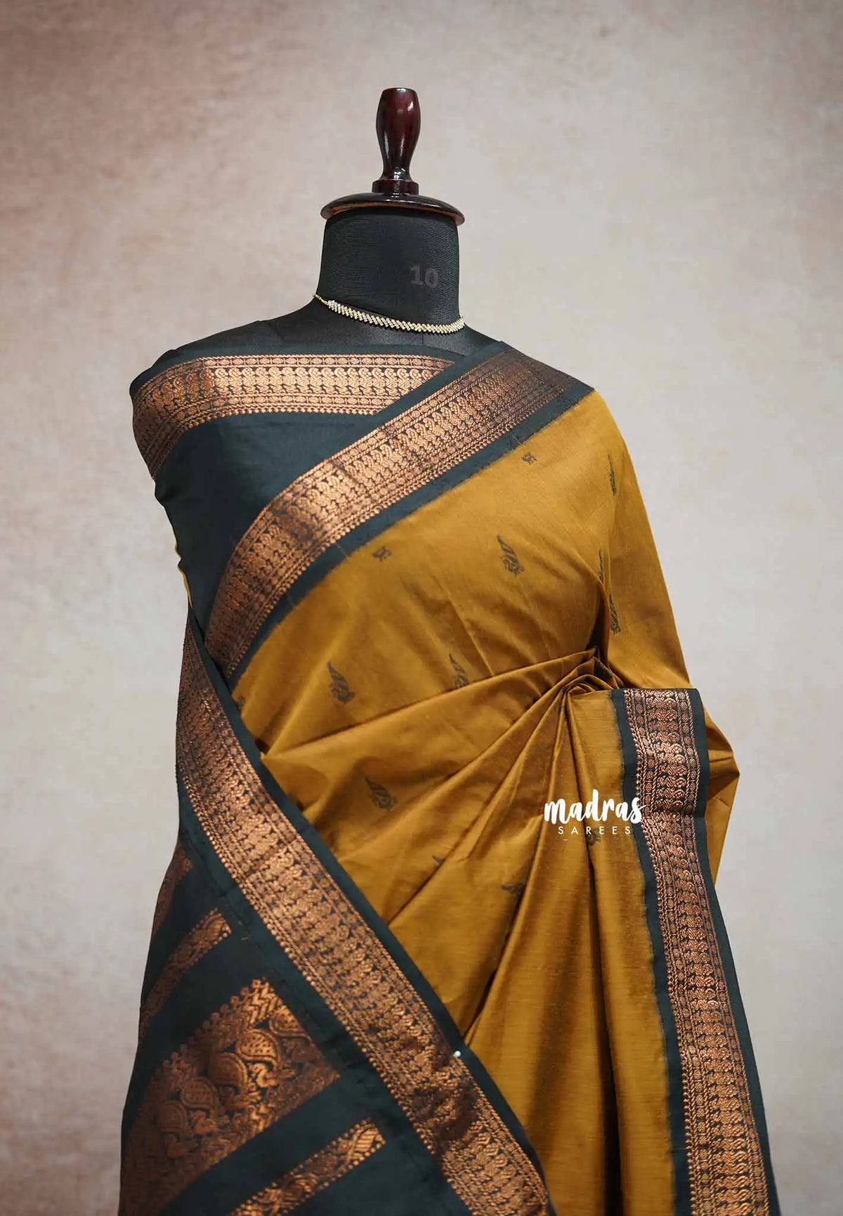 Honey yellow - Vintage Gadwal silk cotton with contrast pallu